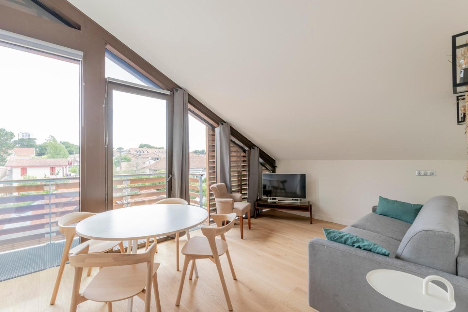 Residence Les Suites Du Port - By Le Saint Ferdinand Arcachon Ngoại thất bức ảnh