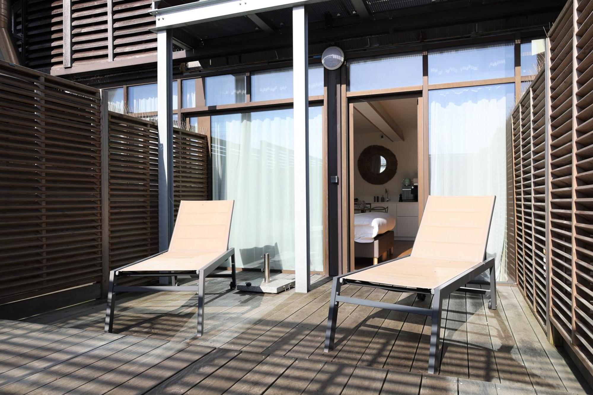 Residence Les Suites Du Port - By Le Saint Ferdinand Arcachon Ngoại thất bức ảnh